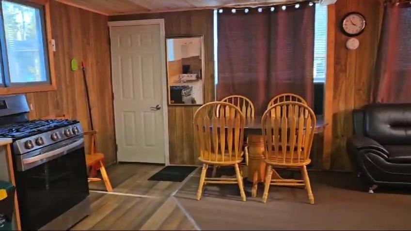 Trent River Apartment *