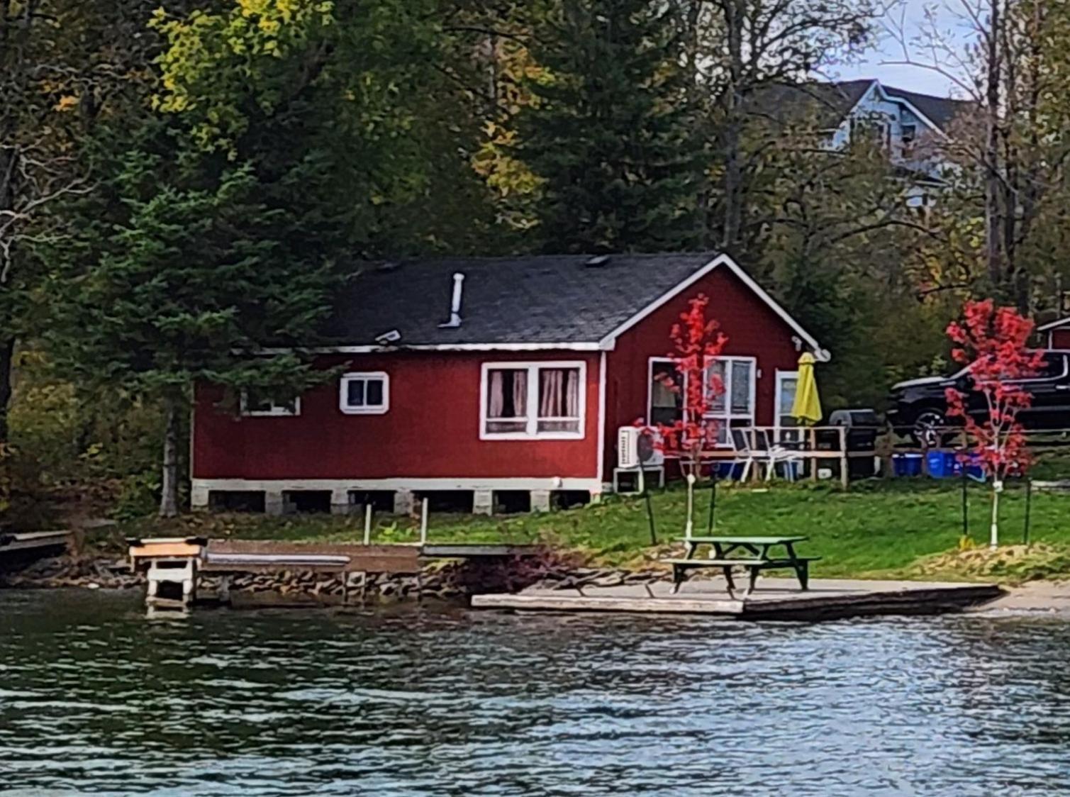 Trent River Apartment *